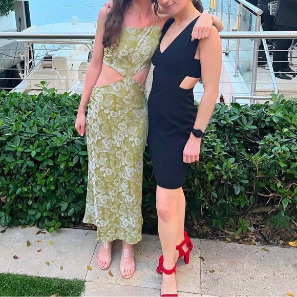 Rahi Floral Print Cutout Maxi Dress - Picture 2 of 5